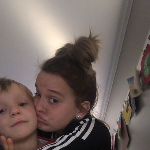 Meet your Posher, Molly